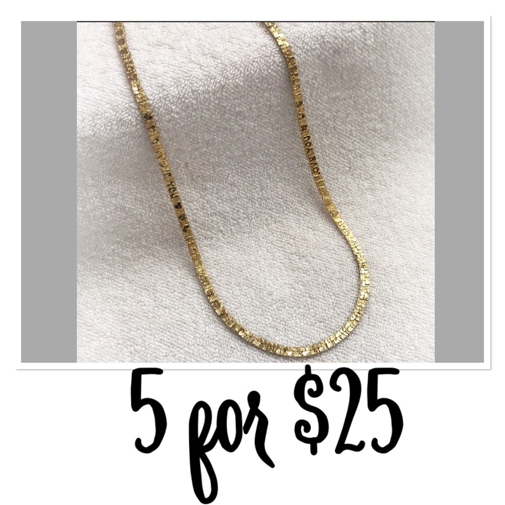 🚨CLOSET CLOSING🚨 Gold Toned “I love You” Necklace